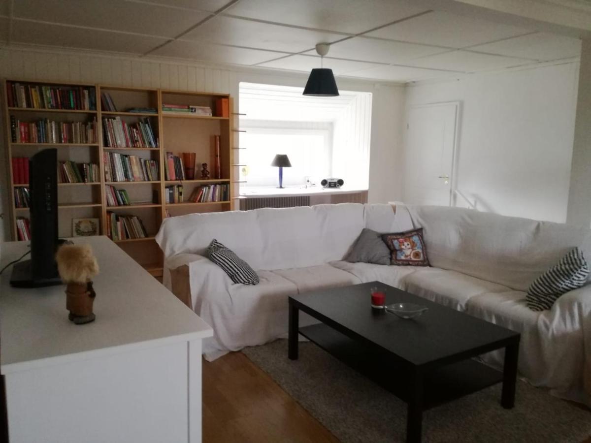 Manus Ferienwohnung Brevik  Екстериор снимка